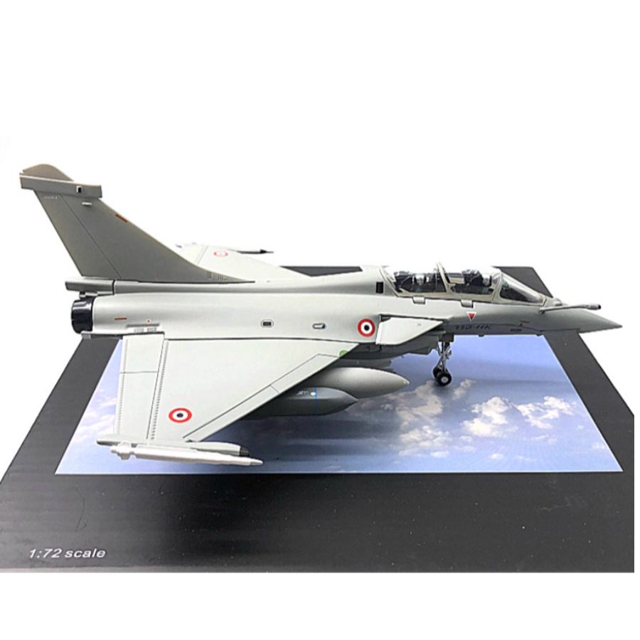 FLOZ French Rafale B Multi purpose Fighter 1:72 Aircraft Pre-built Model