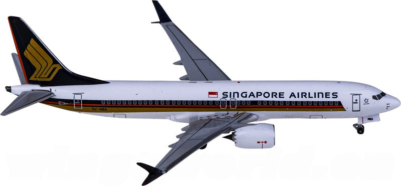 AeroClassics Singapore Airlines Boeing 737 MAX 8 9V-MBA 1:400 Diecast Model view 1