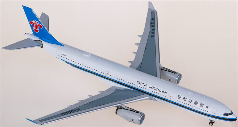 NG Models China Southern Airbus A330-300 B-300U 1:400 Diecast Model view 3