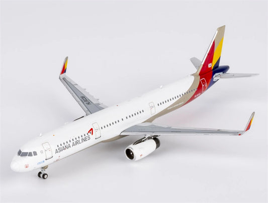 NG Models Asiana Airbus A321 HL8038 1:400 Aircraft Model