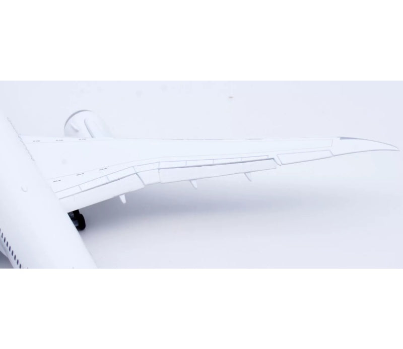 JC Wings 1:200 QANTAS B787-9 VH-ZNF Flaps down DIECAST Model
