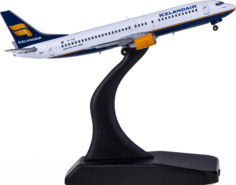 JC Wings Icelandair Boeing 737-400 TF-FID 1:400 Diecast Model view 1