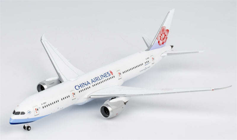 NG Models 1:400 China Airlines Boeing 787-9 Dreamliner B-18811  DIECAST Model