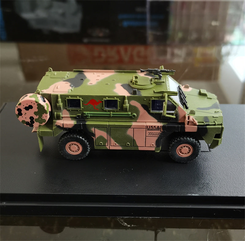 DRAGON Bushmaster Protected Mobility Vehicle 1:72 Tank Pre-built Model