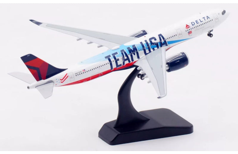 Aviation 1:400 Delta Air Lines A330-900NEO N411DX  DIECAST Model