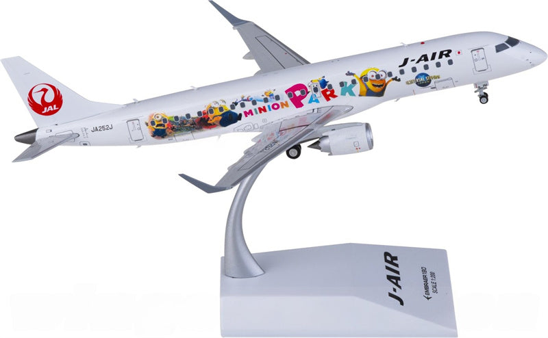 JC Wings J-Air Embraer ERJ-190STD JA252J 1:200 Aircraft Pre-built  Airliner Model Display