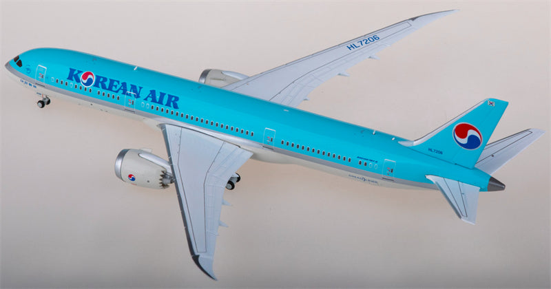 JC Wings Korean Air Boeing 787-9 Dreamliner HL7206 1:400 Diecast Model view 2