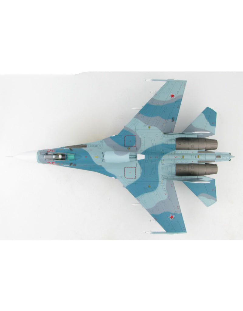 HOBBY MASTER Russian Air Force Su-27 Flanker B  1:72 Model 2016  Red 76 RF-95261