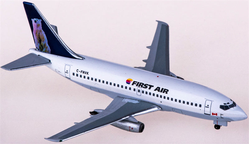 AeroClassics First Air Boeing 737-200 C-FNVK 1:400 Diecast Model view 3