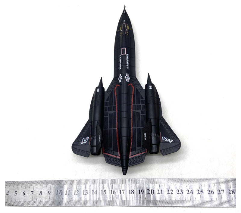 FLOZ US Air Force Lockheed SR-71 Blackbird Reconnaissance Aircraft 1:144 Aircraft Pre-built Model