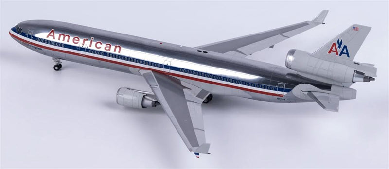 SQ Wings 1:200 American Airlines McDonnell Douglas MD-11 N1754  DIECAST Model