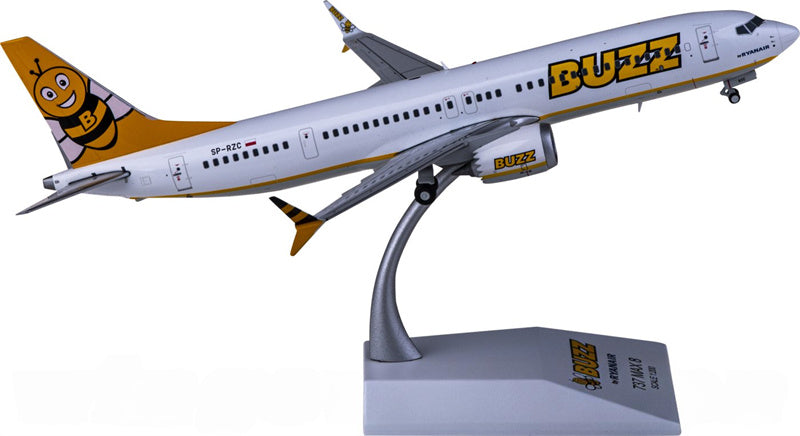 JC Wings Buzz Boeing 737 MAX 8 SP-RZC 1:200 Diecast Model view 4