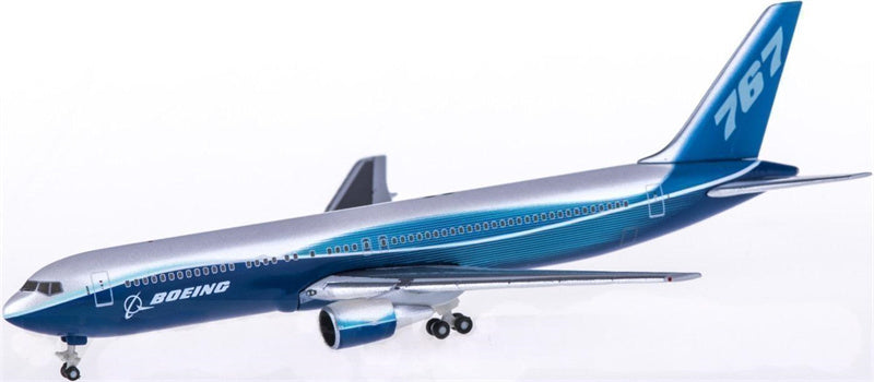 Hogan Boeing 767-300ER 1:500 Diecast Model view 2