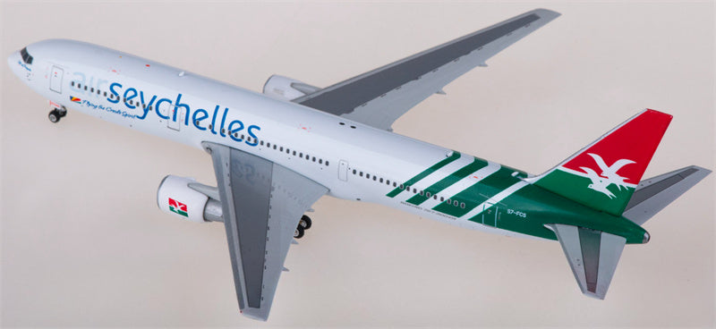 Phoenix Air Seychelles Boeing 767-300 S7-FCS 1:400 Diecast Model view 2