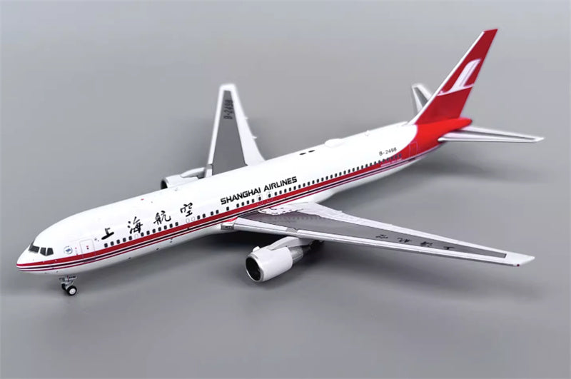 C Shanghai Airlines Boeing 767-300 B-2498 1:400 Diecast Model view 1