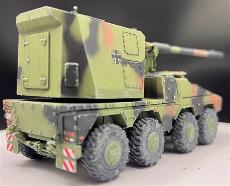 AM German Boxer armored vehicle RCH155mm howitzer GTK 1:72 Tank Pre-built Model