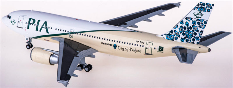 JC Wings PIA Airbus A310-300 AP-BDZ Hyderabad 1:200 Diecast Model view 3