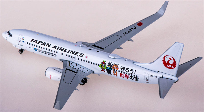 Phoenix Japan Airlines Boeing 737-800 JA337J 1:400 Diecast Model view 3