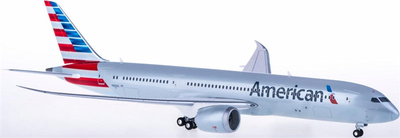 Herpa American Airlines Boeing 787-9 N820AL 1:200 ABS Model view 1