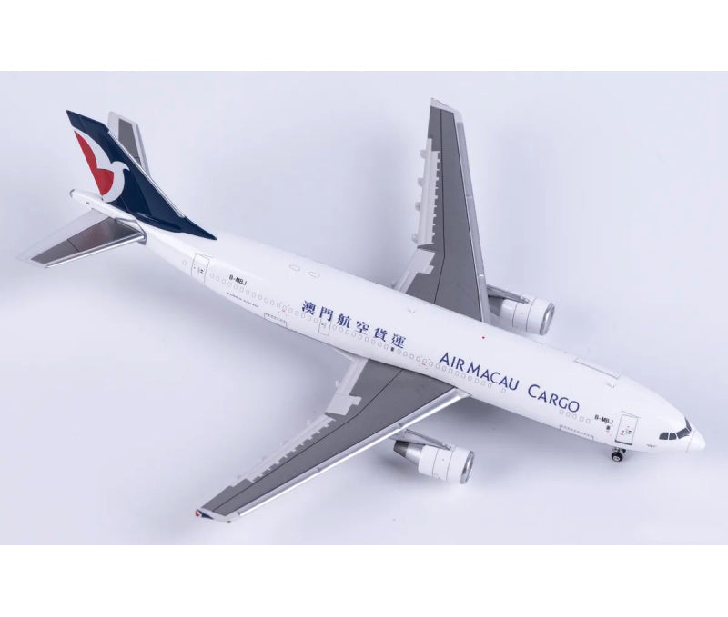 Yu ModeL 1:400 Air Macau Cargo Airbus A300-600 B-MBJ  DIECAST Model