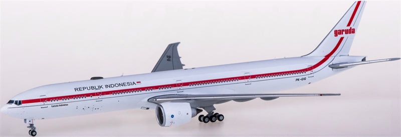 JC Wings Garuda Indonesia Boeing 777-300ER PK-GIG 1:400 Diecast Model view 2