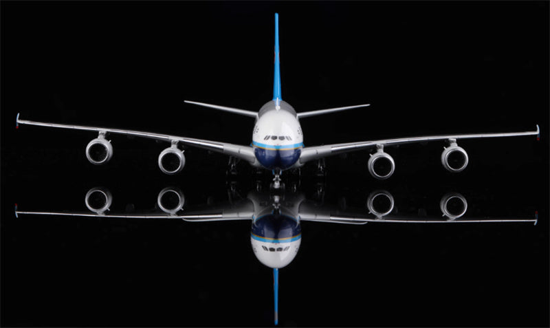 HX Models China Southern Airlines Airbus A380 B-6137 1:400 Diecast Model view 3