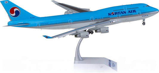 JC Wings Korean Air Boeing 747-400 HL7461 Flaps Down 1:200 Diecast Model view 1