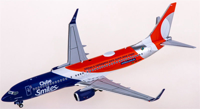 NG Models GOL Boeing 737-800 PR-GXN 1:400 Diecast Model view 1