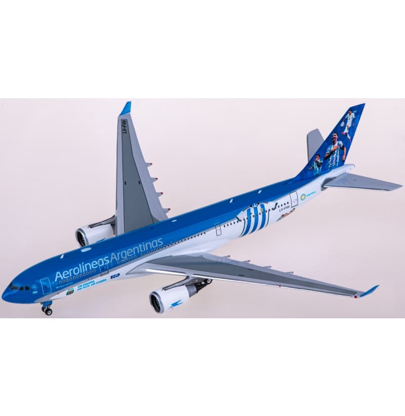Phoenix Aerolineas Argentinas Airbus A330-200 LV-FVH 1:400 Aircraft Pre-built  Airliner Model Display