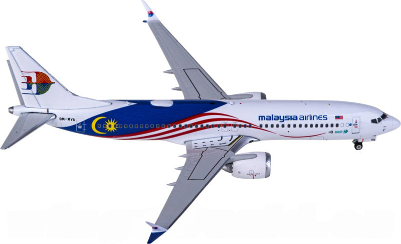 Phoenix Malaysia Airlines Boeing 737 MAX 8 9M-MVA 1:400 Diecast Model view 4