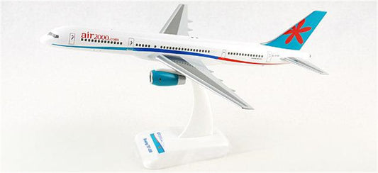 Hogan Air 2000 Boeing 757-200 1:200 ABS Model view 1
