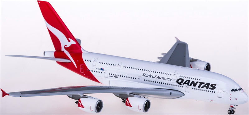 Phoenix 1:400 Qantas Airbus A380 VH-OQI Diecast Model view 2