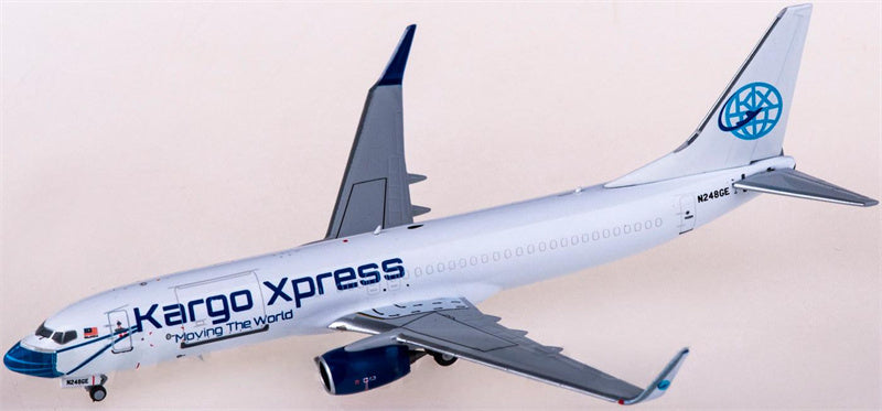 NG Models Kargo Xpress Boeing 737-800 N248GE 1:400 Diecast Model view 2