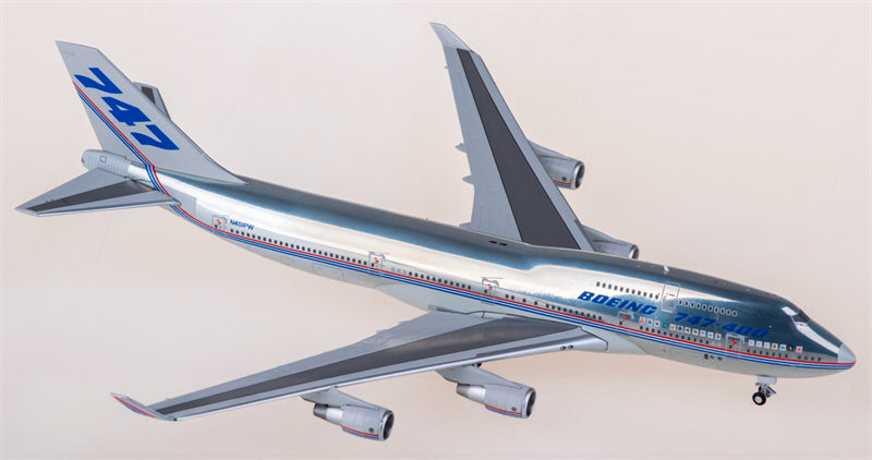 Patriot Boeing 747-400 N401PW 1:400 Diecast Model view 2