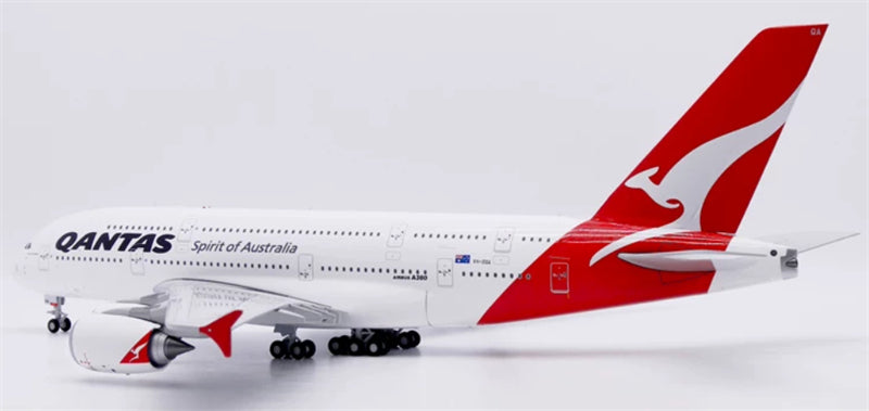 Apollo 1:200 Qantas Airways A380 VH-OQA DIECAST Model