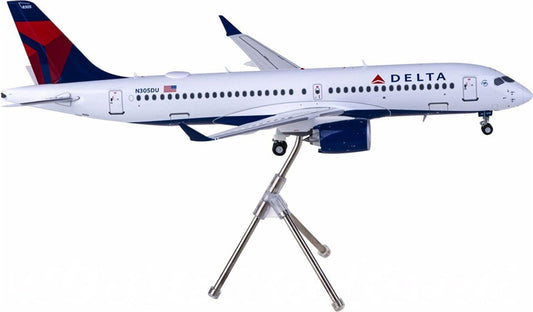 Geminijets Delta Air Lines Airbus A220-300 N305DU 1:200 Diecast Model view 1