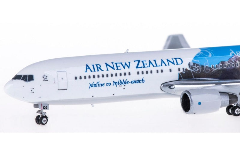 Phoenix Air New Zealand Boeing 767-300ER ZK-NCG 1:400 Aircraft Pre-built  Airliner Model Display