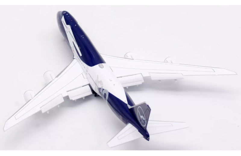 HX Models 1:400 Lufthansa B747-8 D-ABYN Flaps down DIECAST Model