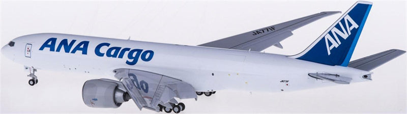 JC Wings ANA Cargo Boeing 777-200F JA771F 1:400 Diecast Model view 3