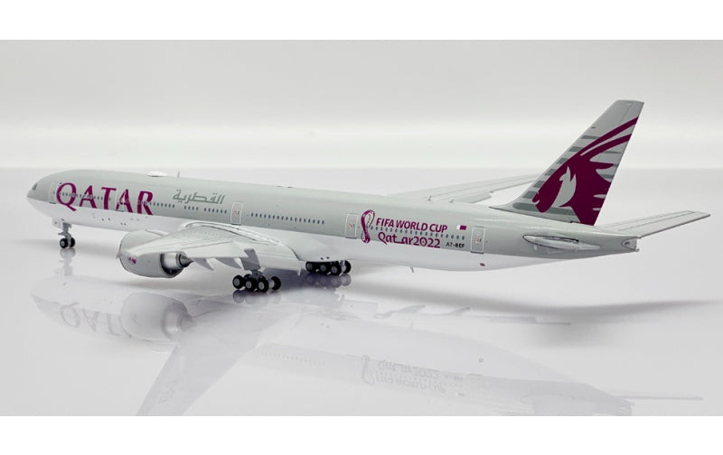 JC Wings 1:400 Qatar Airways B777-300ER A7-BEF Flaps down DIECAST Model