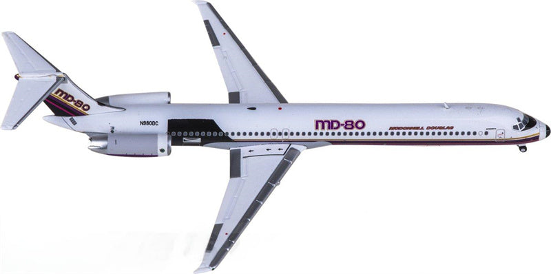 JC Wings 1:400 McDonnell Douglas MD-81 N980DC Diecast Model view 1