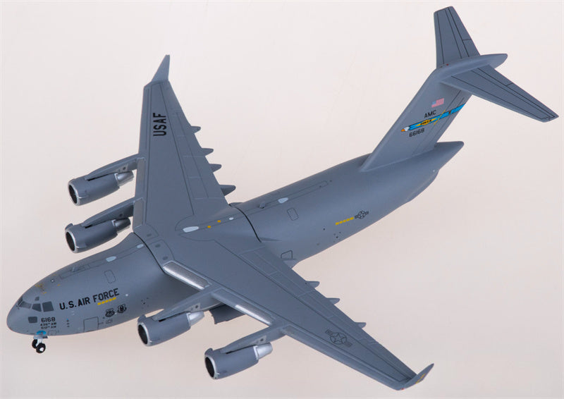 Geminijets USAF Boeing C-17A Globemaster III 06-6168 1:400 Diecast Model view 2