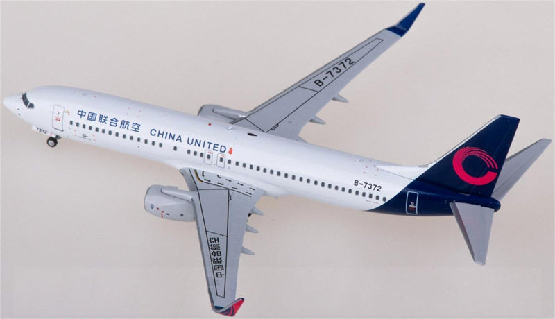 NG Models China United Airlines Boeing 737-800 B-7372 1:400 Diecast Model view 4