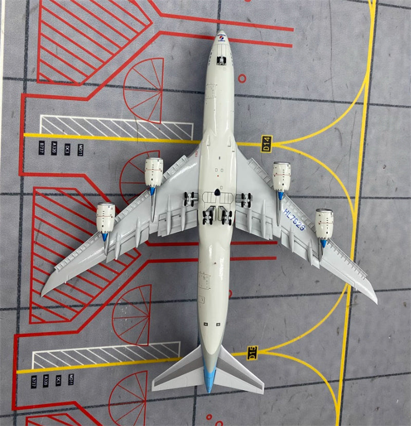 YY Wings Korean Air Cargo Boeing 747-8F HL7629 Flaps Down 1:400 Diecast Model view 2