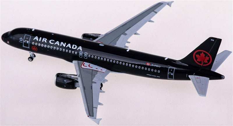 Phoenix Air Canada Airbus A320 C-FNVV 1:400 Diecast Model view 4