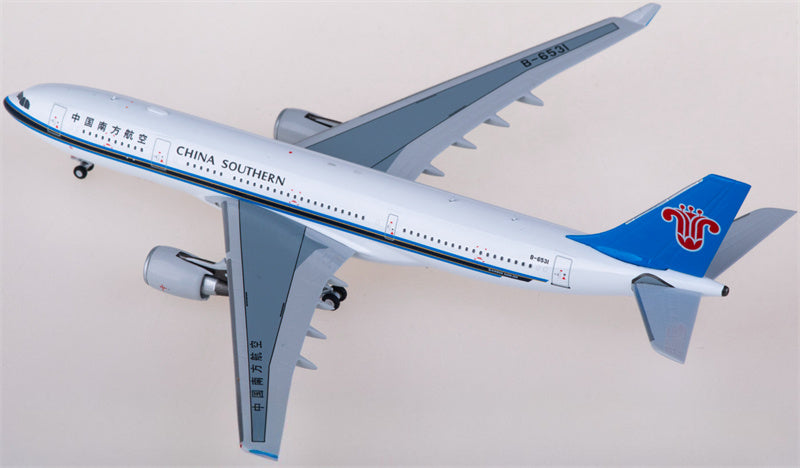 NG Models China Southern Airbus A330-200 B-6531 1:400 Diecast Model view 2