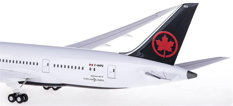 Hogan Air Canada Boeing 787-8 C-GHPQ Flight status 1:200 ABS Model view 3
