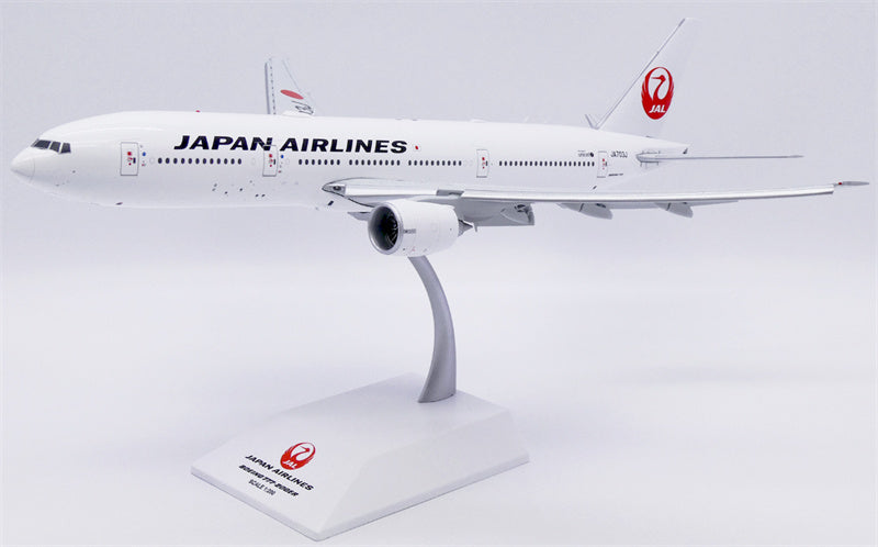 JC Wings 1:200 Japan Airlines Boeing 777-200ER Flaps down JA703J Diecast Model view 1