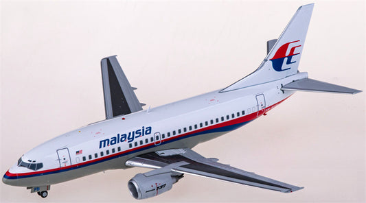 JC Wings Malaysia Airlines Boeing 737-500 9M-MFB 1:200 Diecast Model view 1