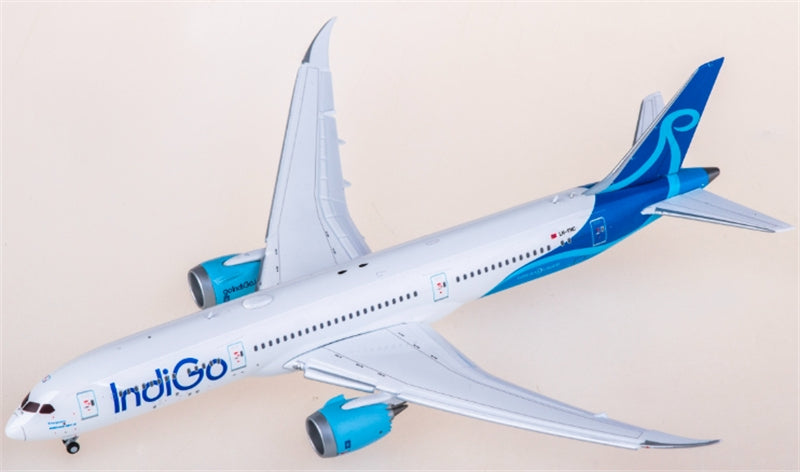 JC Wings Indigo Boeing 787-9 Dreamliner LN-FNC flaps down 1:400 Diecast Model view 2